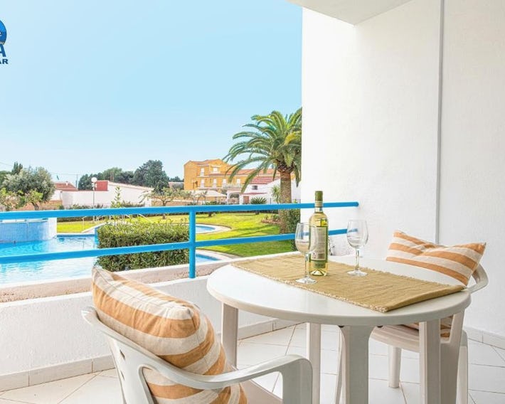 Apartamentos Nova Romana Casa Azahar
