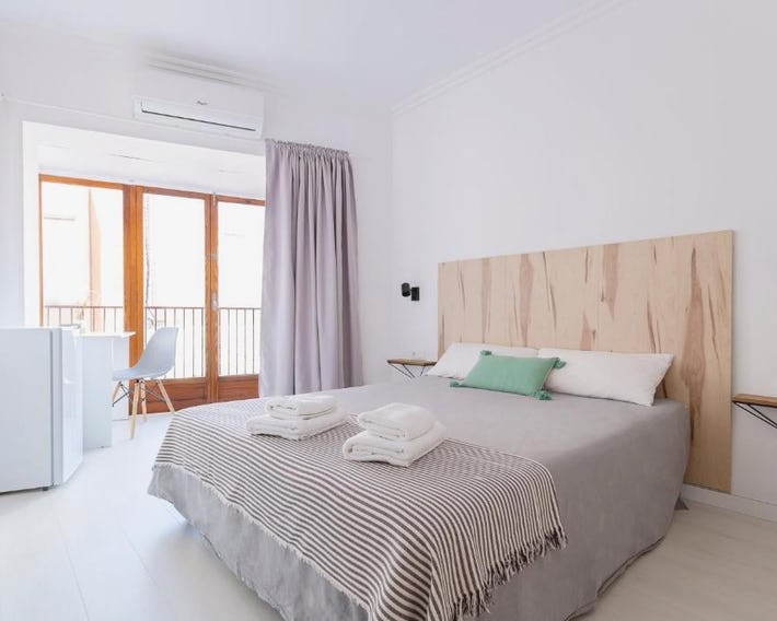 HB ROOMS - Casa M&J Guest House