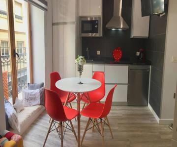 Apartamento de diseño céntrico a 5 min de playa (1o)