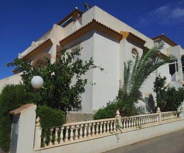 Villa Flamenca - 10 Sleeps