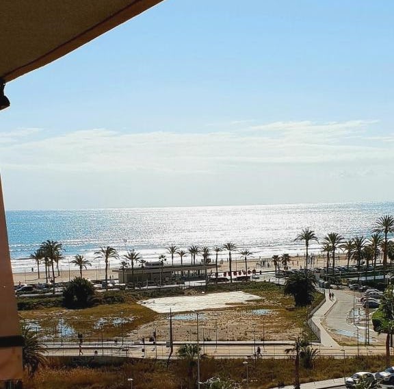 Apartamento con vistas al mar