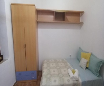 Hiromi Room calle Julio antonio