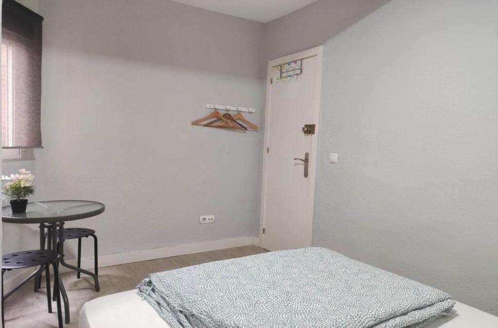 38 - Habitacion En Piso