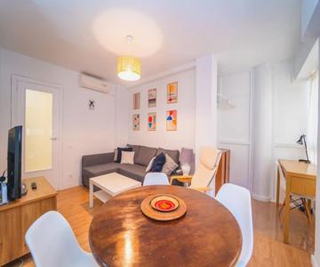 Authentic Alicante: Central Flat Near The Beach