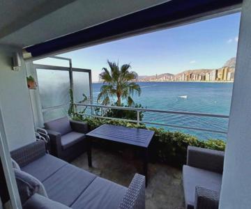 Estudio primera linea con acceso privado al mar