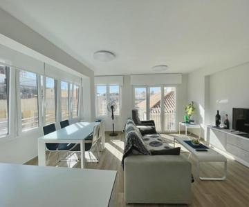 Luxury Center Apartment