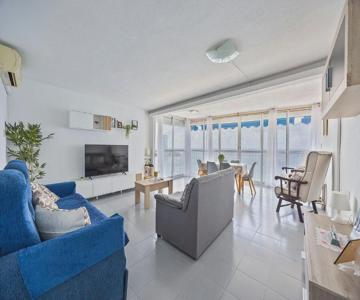 Apartamento en benidorm a 1a línea del mar
