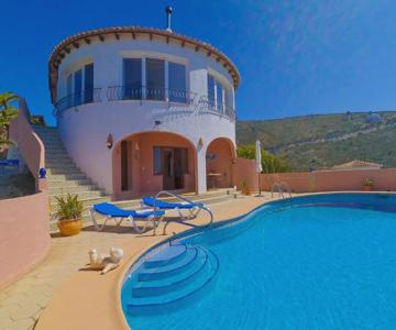 Villa Linda Vista - stunning views - by Holiday Rentals Villamar