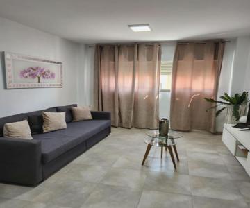 Magnifico apartamento cerca del centro con A.A. - CID 2