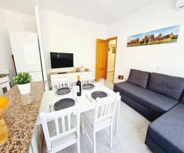 Comfy Apartment With A Castle View