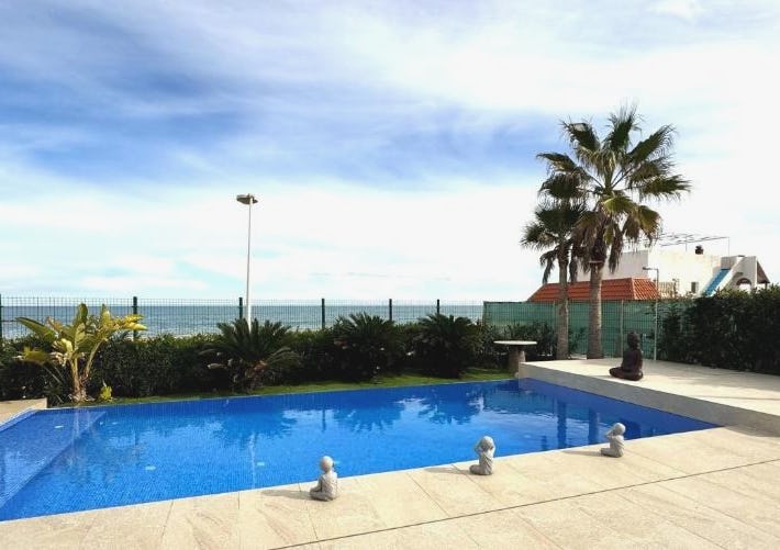 Casa Del Mar, piscina privada frente al mar