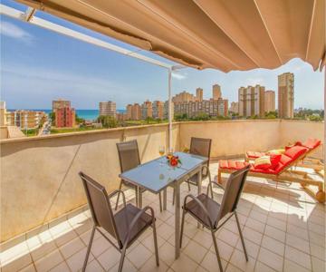 Lovely Apartment In El Campello With Wifi
