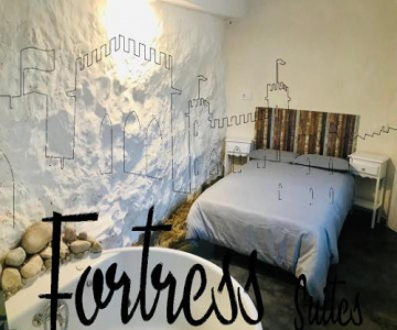 Fortress Jacuzzi Suites