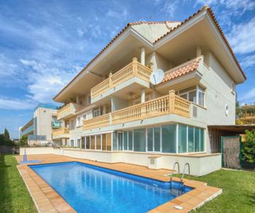 Apartment Residencial Roma by Interhome