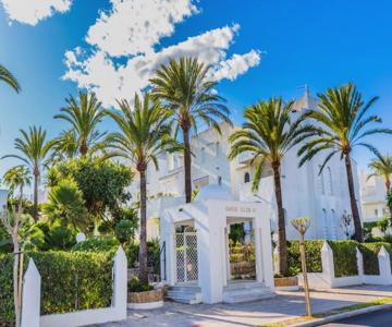 Oasis Club II Triplex Apartment By Rock Rentals