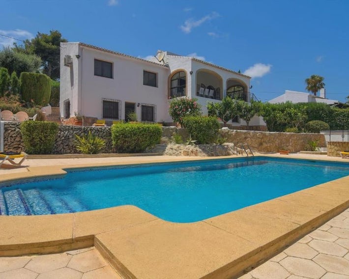 Villa Margarita - A Tranquil Oasis with Large Private Pool