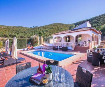 Villa Bernadette By Interhome