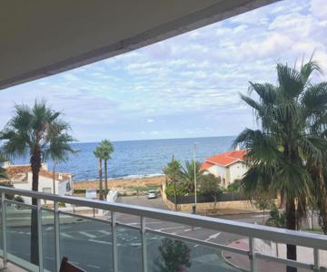 Apartamento con vistas al mar
