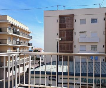 Amplio Piso Con Terraza A 50 M De Playa Miramar