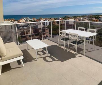Ático con terraza y vistas al mar - Playa tranquila - Oliva