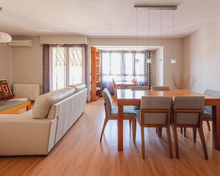 Apartamentos El Llombo