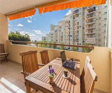 Stunning Apartment In Oropesa Del Mar With Kitchen