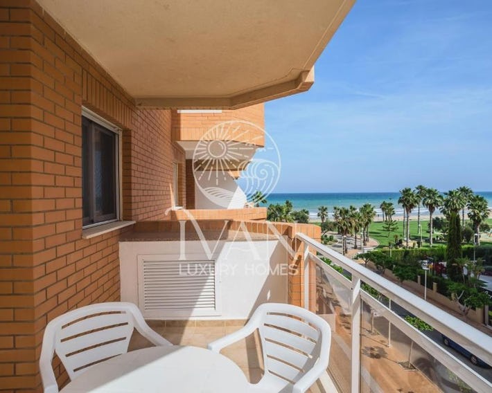 Casa Maricel Ivan Luxury Homes 3aPlta Sur 1aLínea