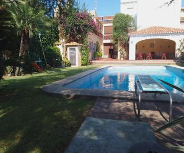 Casa Singular Doña Lola