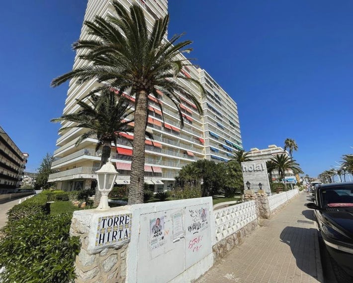 Torre Irta Family Complex LEK