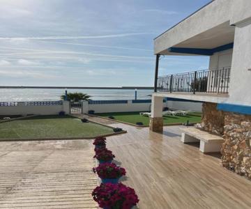 Chalet Blau Mar
