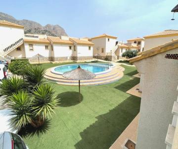 Pretty Bungalow Apartments