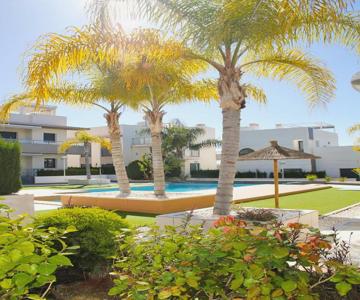 Fantastic Home With Ac, Pool And Bbq