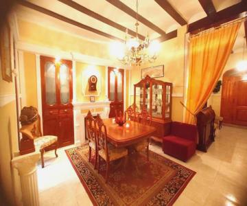 Encantadora casa de pueblo