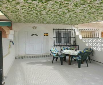 Bungalow Flamingo con terraza y playa