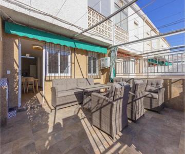 Lovely Apartment In Santa Pola With Kitchen