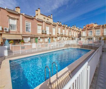 Beautiful Home In Santa Pola With Kitchen