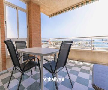 Rentafive Nuevo Parking Aa Ascensor