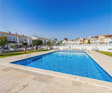 Beautiful Home In Torrevieja