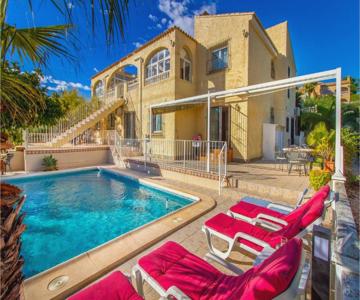 Nice Apartment In Torrevieja With Wifi