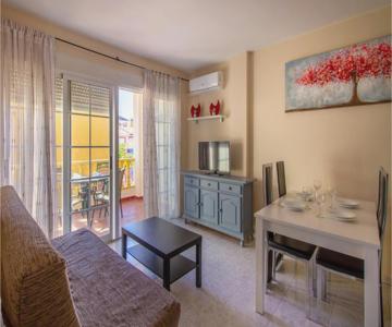 Beach Front Apartment In Torrevieja With Wifi