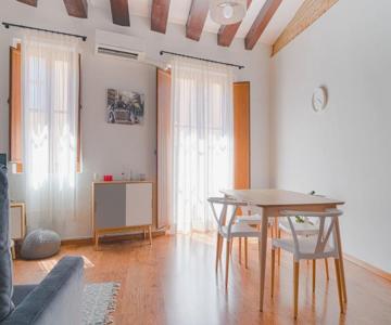 Baja Flat by Invalencia