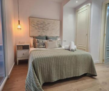 FLORIT FLATS - The Apolo Apartment