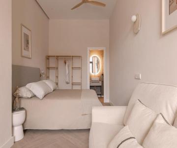 MH Apartments Central Valencia