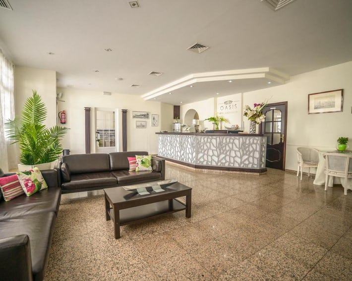 Hotel Oasis Familiar