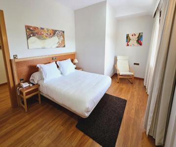 Hotel Los Barruecos by Croma