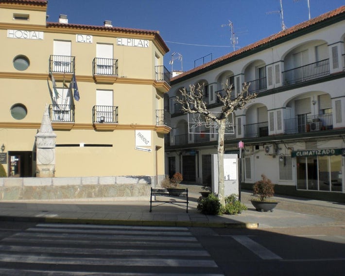 Hostal DP El Pilar