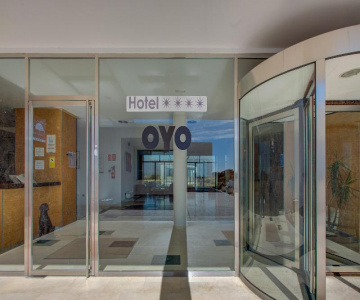 Hotel Valles de Gredos by OYO Rooms