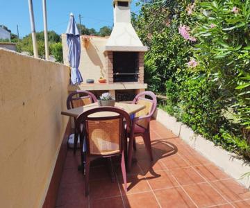 JARDIN, TERRAZA Y BARBACOA