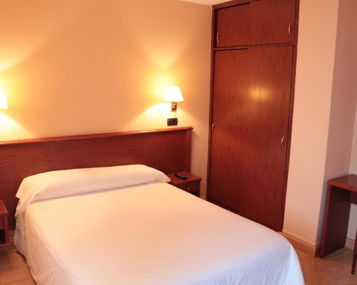 Hotel Maycar