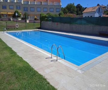 Chalet Con Piscina En Miño-perbes